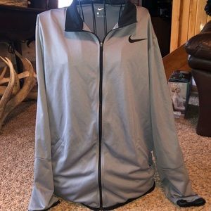 Nike dri fit zip up hoodie / size Large
